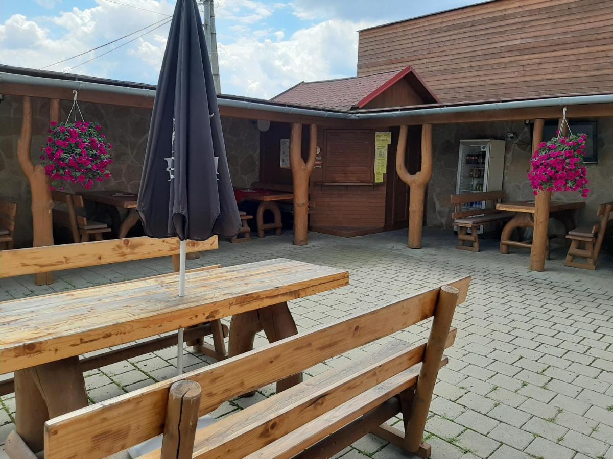 Restaurant And Pension Stenly Spissky Stvrtok المظهر الخارجي الصورة