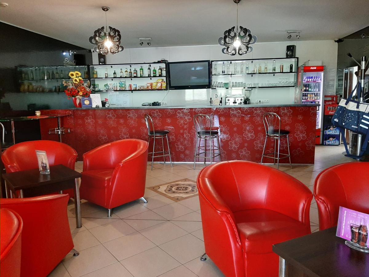 Restaurant And Pension Stenly Spissky Stvrtok المظهر الخارجي الصورة